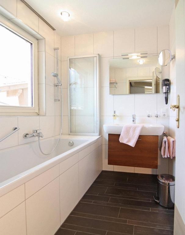 Aparthotel Kroesbacher ฟูลป์เมส ภายนอก รูปภาพ