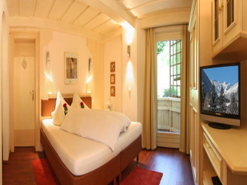 Aparthotel Kroesbacher ฟูลป์เมส ห้อง รูปภาพ
